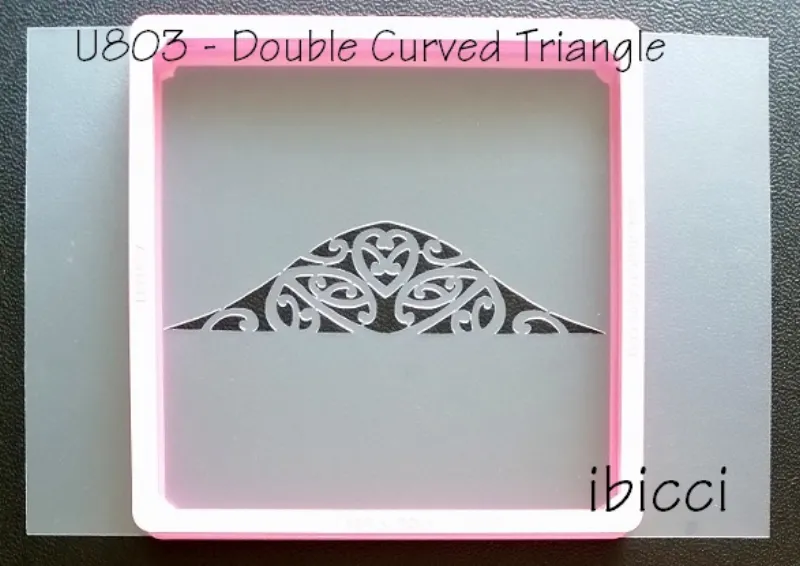ibicci Maori Double Curved Triangle stencil