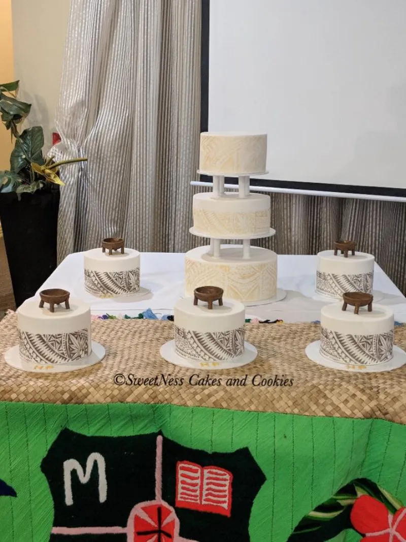 21st Birthday cakes by SweetNess Cakes & Cookies, NSW Australia using ibicci Samoan stencils