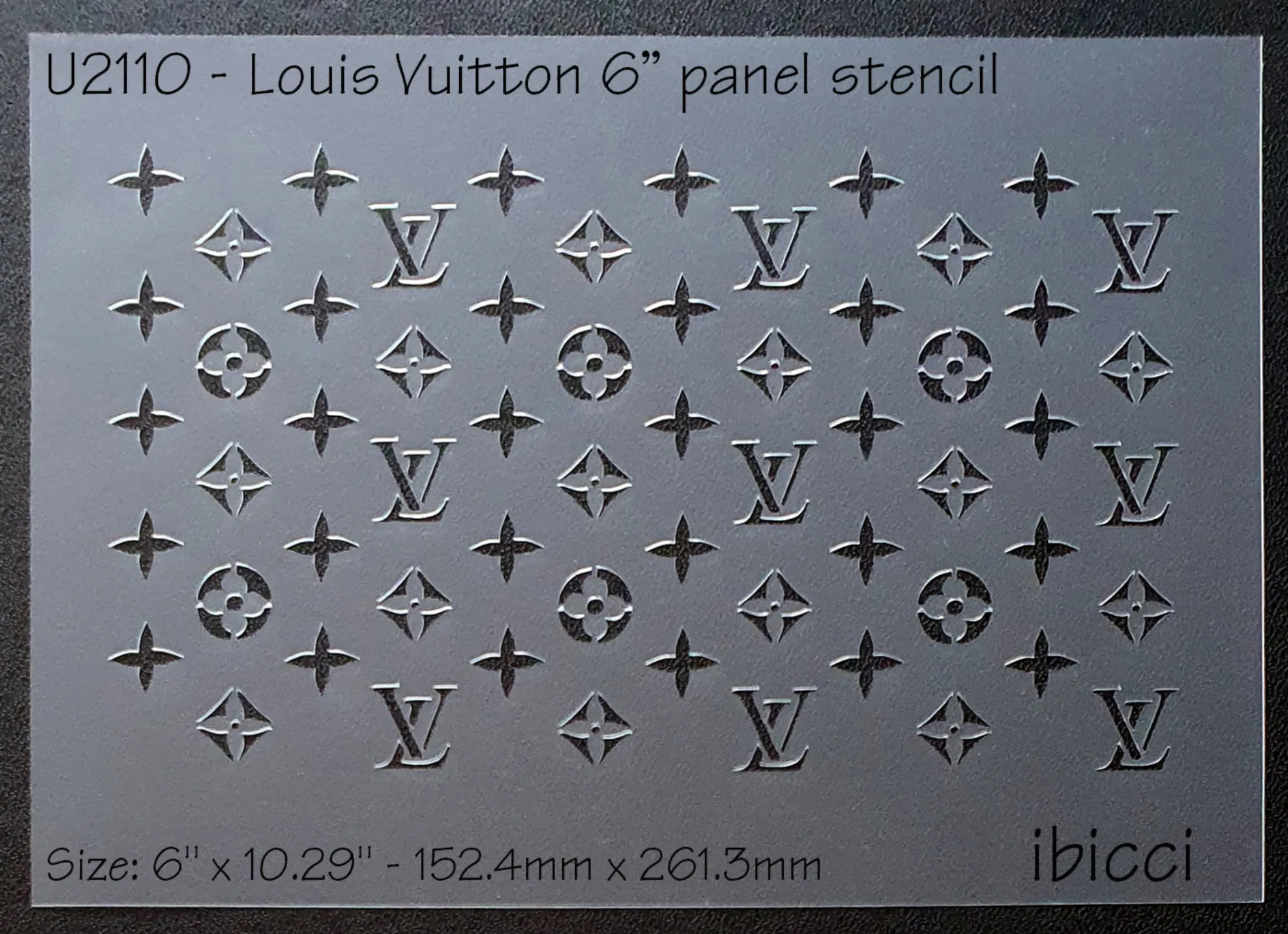.com: Louis Vuitton Stencil for Cakes and All Purposes 8 X 8 - 20 X  20 Cm: Food Decorating Stencils: Kitchen & Dining