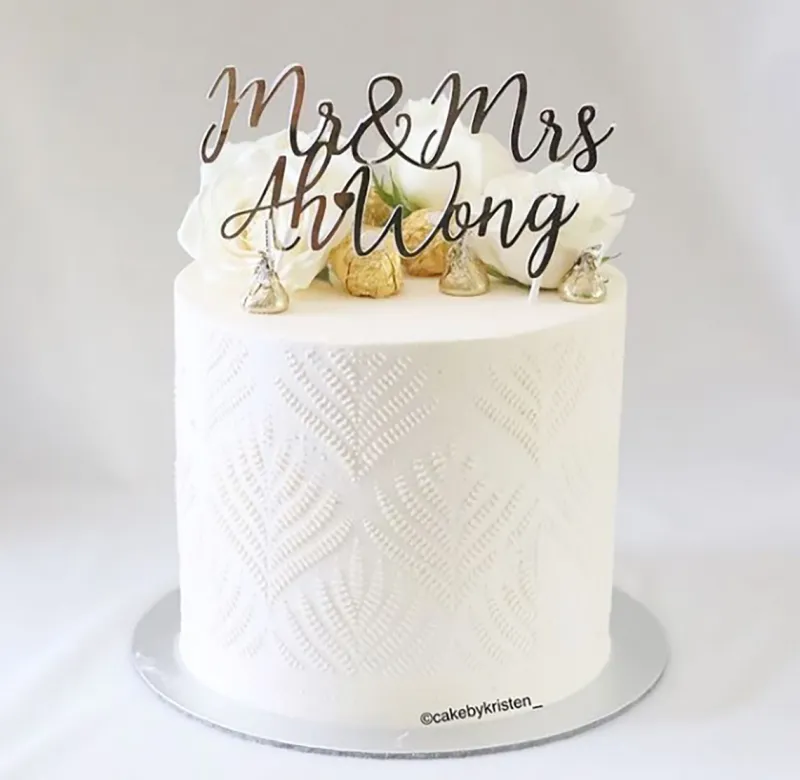 Cake by Kristen using the ibicci Thin Fern Fan stencil