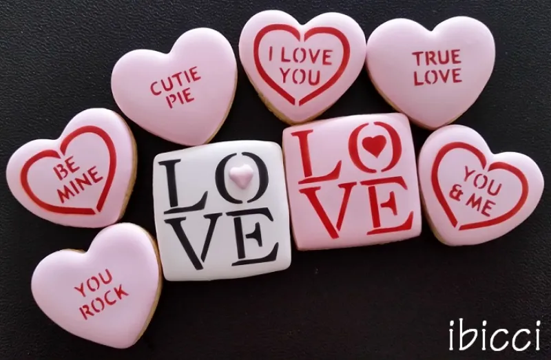 ibicci Valentine Conversation heart cookies