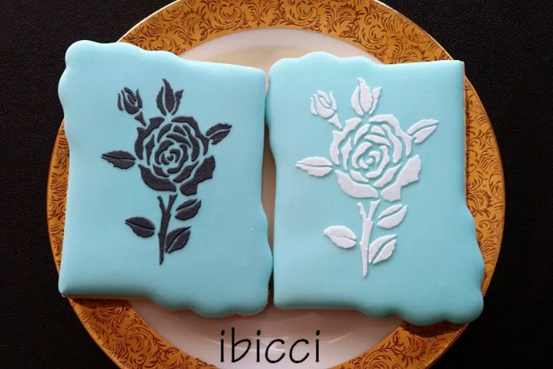 ibicci cookies airbrushed using the Single Stem Rose 1 part stencils (U589 is the larger)