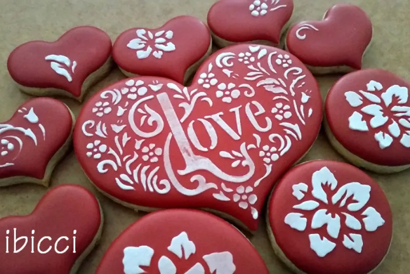 ibicci cookies using the Love Love Heart stencil