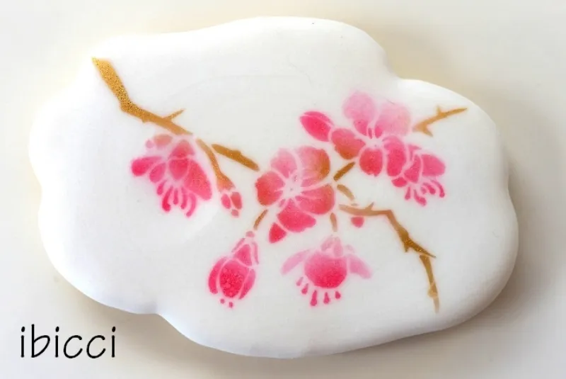 ibicci cookie using the Small Blossom 1 part stencil