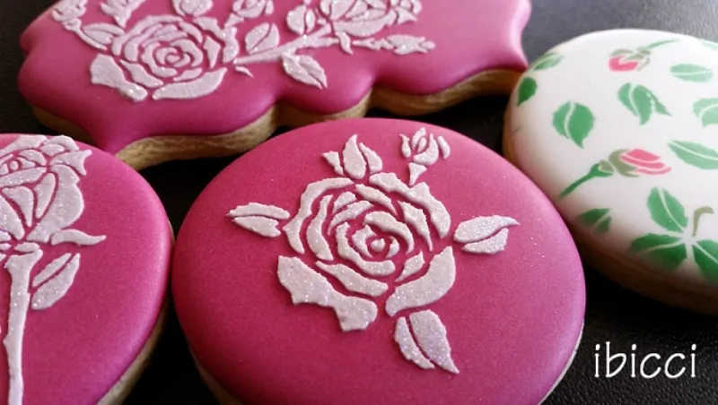 White diamond dusted cookie using the ibicci Rose and bud stencil