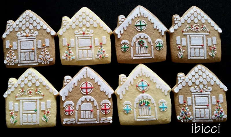 ibicci Christmas House cookies using the Gingerbread House stencils