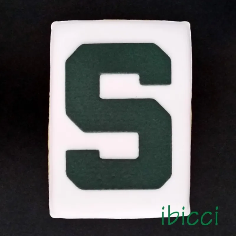 ibicci cookie using the Michigan State S stencil