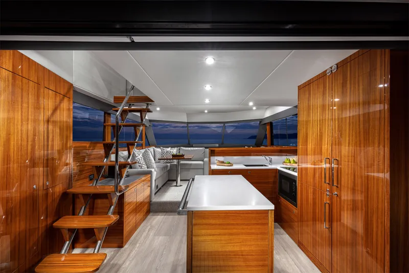 Maritimo M51 Galley