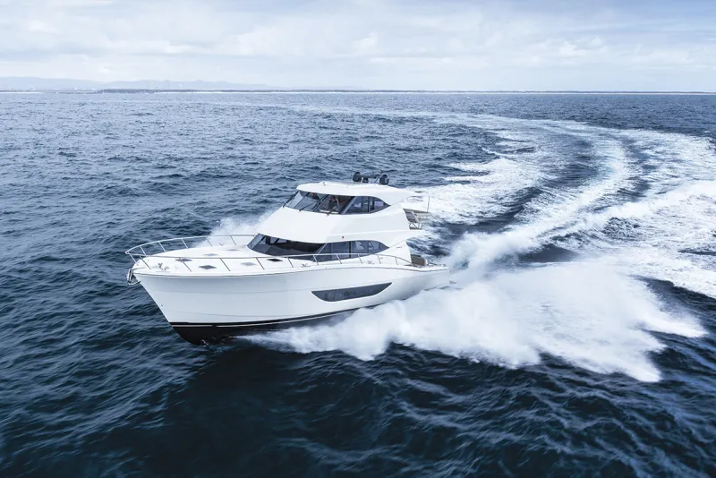 Maritimo M64