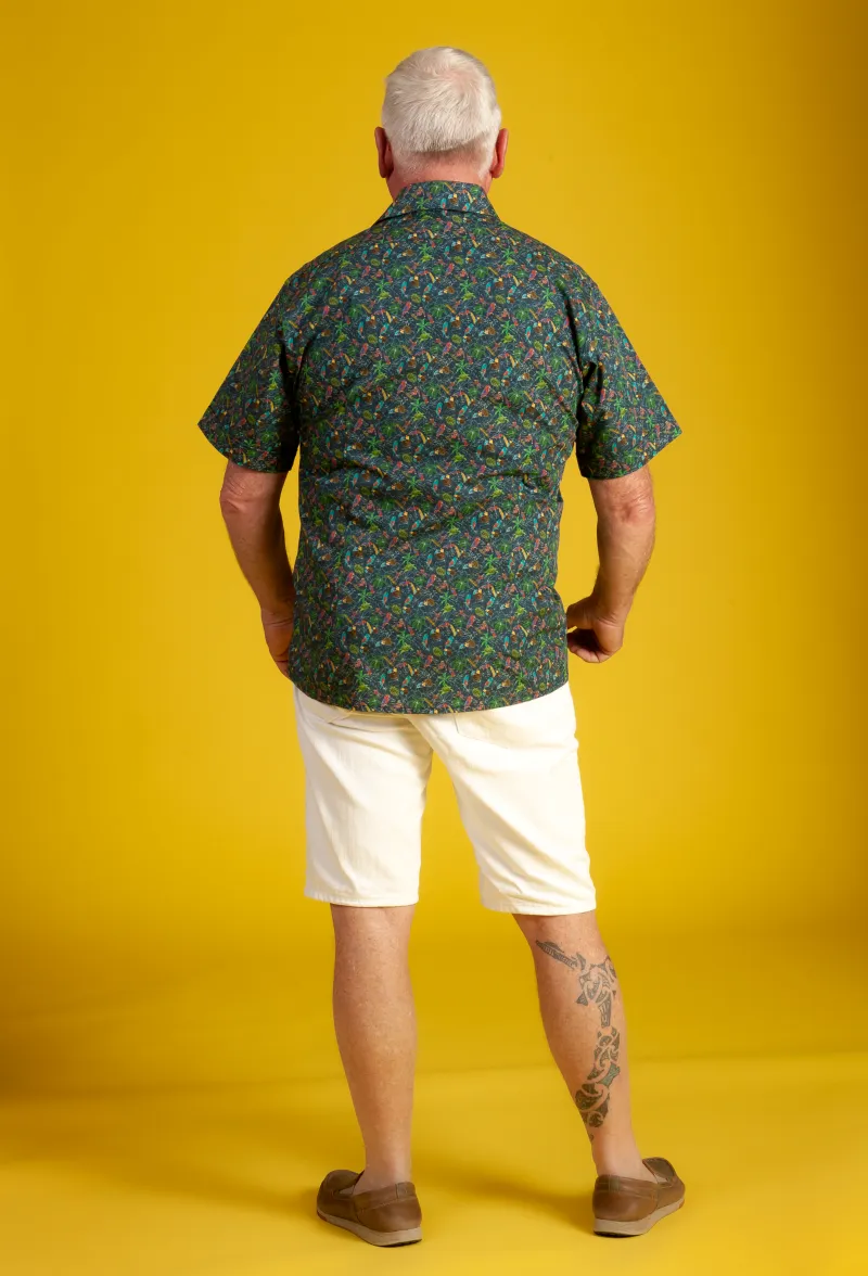 Andy relaxing in our Short Sleeve Shirt 'Island Time'