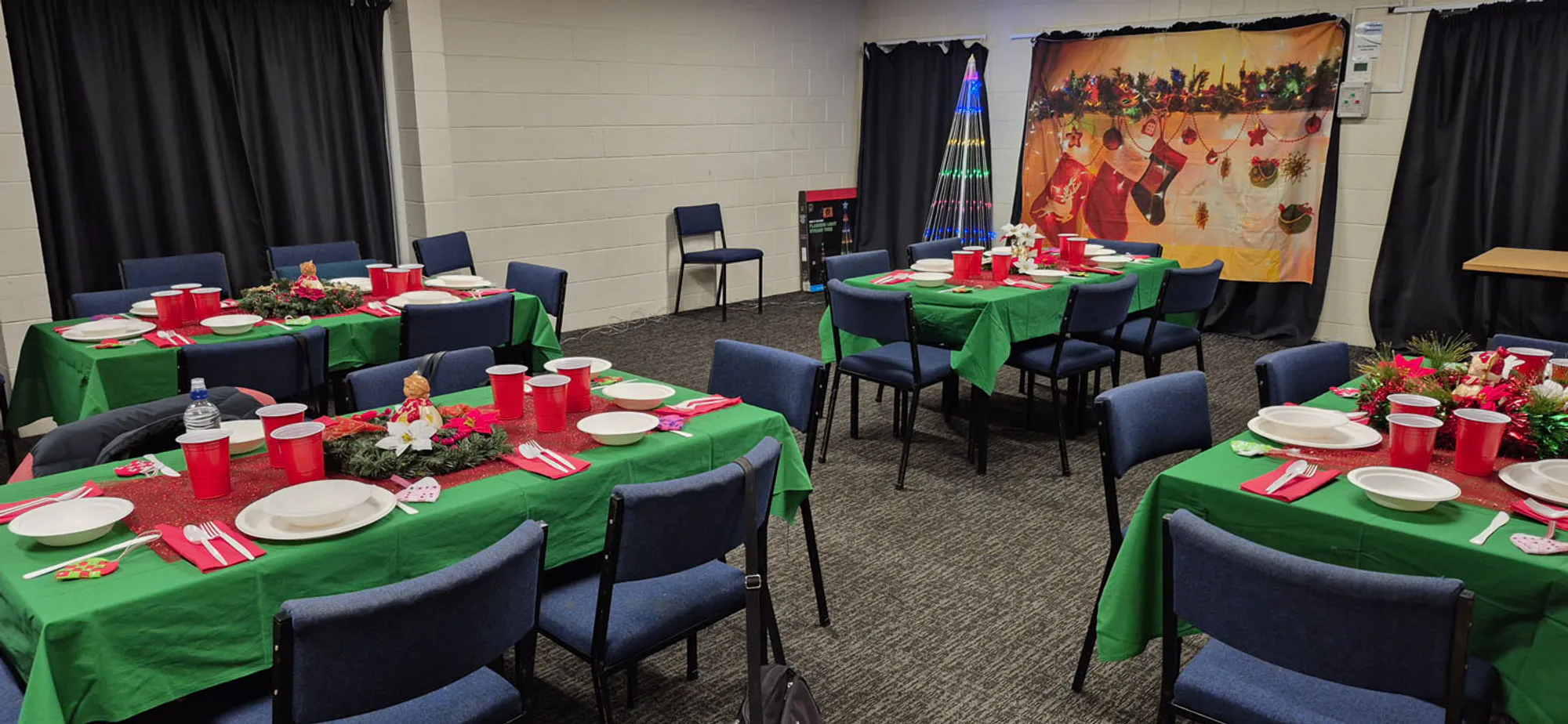 NZOS Mid Winter Christmas Table Layout & Decorations