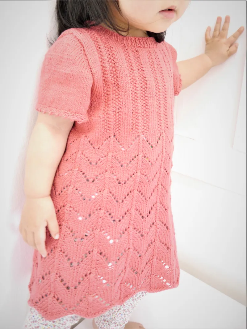 Sleeve and side detail on a cute kids knit