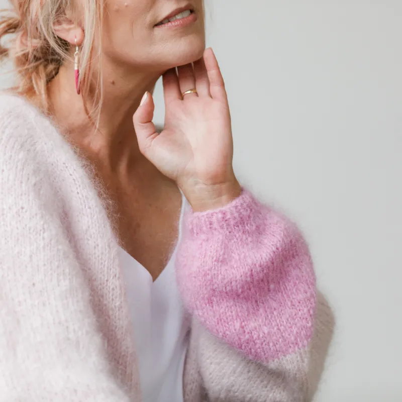 Cuff of the Duo Tone cardi knitting pattern