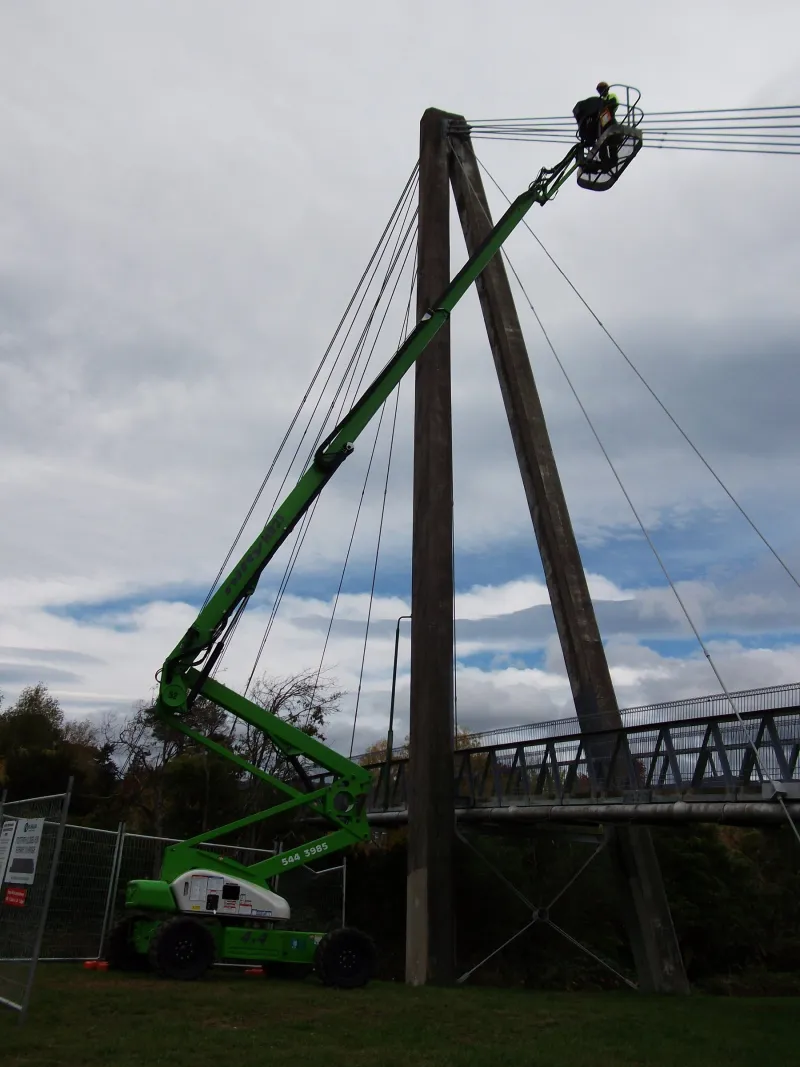 Access Hire - Elevated Work Platform Hire - 21m Knuckle Boom 4x4 Lift For Hire - HR21 (NOTE NEW PH: 0508 546 411)