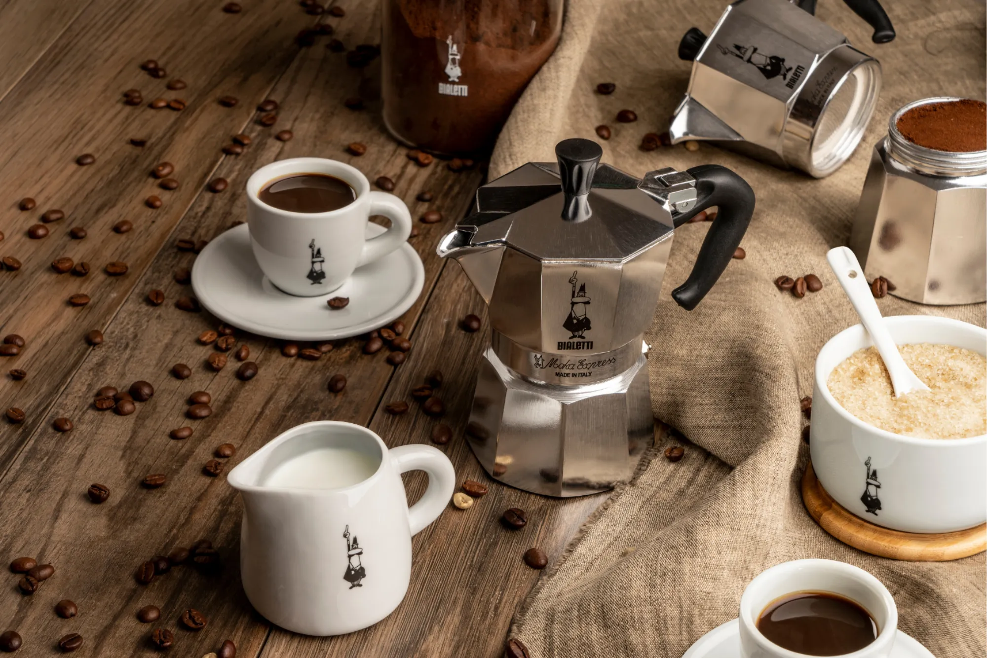 Bialetti Moka Express: Strong Coffee With Little Effort