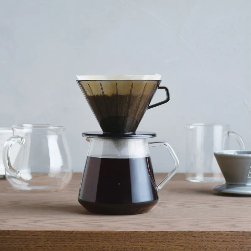 Kinto SCS Simple Pour Over Brewer during brewing