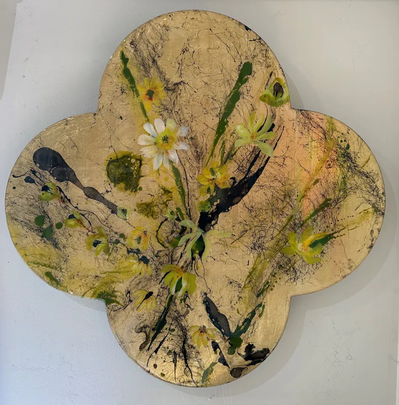Resin-coated quatrefoil wall art with gold leaf and painted flowers by Kristin Hyde, available at The Little Gallery Tairua